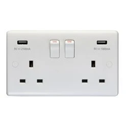 Revive Lighting Revive Twin Plug Socket With USB White